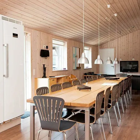 Eight-Bedroom Holiday Home In Ebeltoft Casa de Férias Ebeltoft
