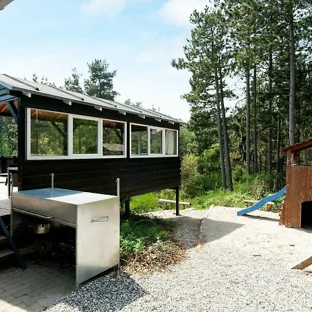 Eight-Bedroom Holiday Home In Ebeltoft Casa de Férias Ebeltoft